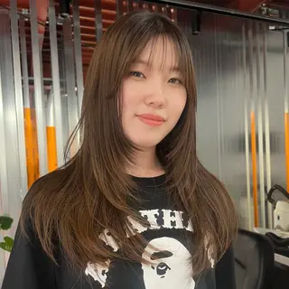 ロング ［　］ Shiroのヘアスタイル