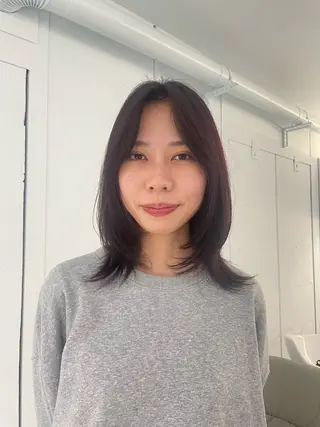 ミディアム 村上 奈乃果のヘアスタイル