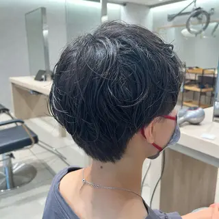 ショート パーマ 巖本 真希のヘアスタイル