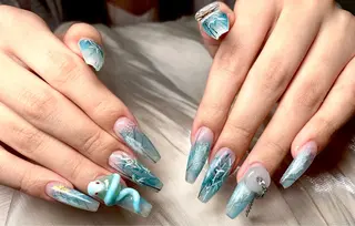 ネイル ゆず秋葉原 Vickyのネイルデザイン