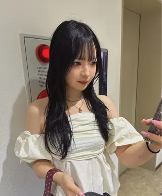 セミロング カラー SARINA ROCCO3rdのヘアスタイル