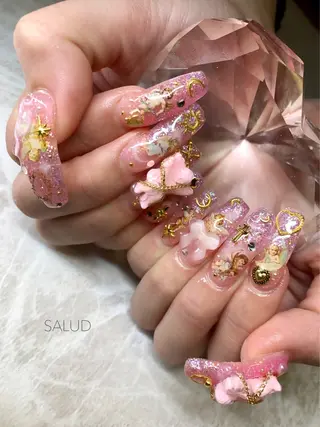 ネイル Nail Salon SALUDのネイルデザイン