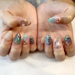 ネイル 💎🐰 saki. m 🐰💎のネイルデザイン