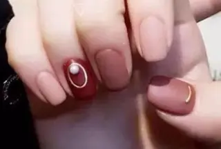 ネイル ゲン レイカのネイルデザイン