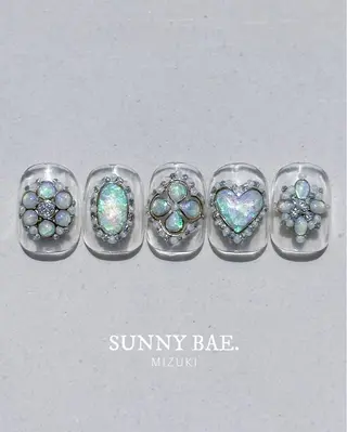 ネイル SUNNY BAE. 🌼MIZUKIのネイルデザイン
