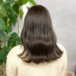 セミロング カラー ✨️赤み消しカラー/ ミルクティーベージュのヘアスタイル