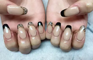 ネイル ネイルリボン 受付スタッフのネイルデザイン