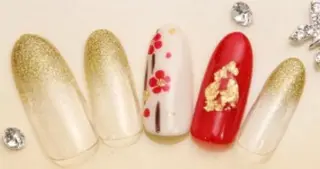 ネイル ゲン レイカのネイルデザイン