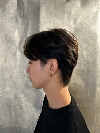 ミディアム パーマ メンズ become men's hair 名駅店所属・名駅/フェザーパーマ 韓国ヘア/森岡のヘアスタイル