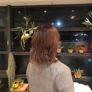 ミディアム 菅原 彩加のヘアスタイル