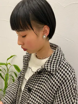 ショート カラー Ash中目黒店 榊間茜のヘアスタイル