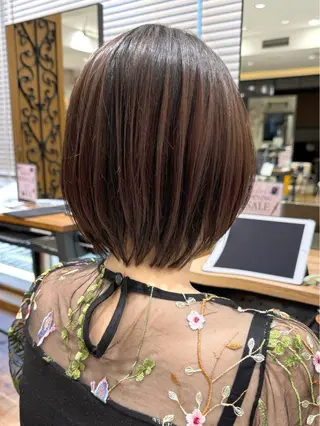 ショート カラー 💍新宿ショート 💍岩田莉奈のヘアスタイル