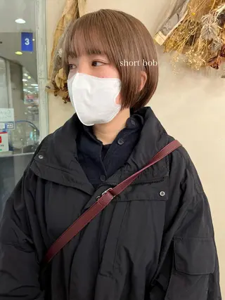ショート カラー 初めてのショート お任せください✂️のヘアスタイル