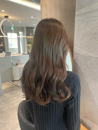 ロング Toiro 新宿所属・新宿/新宿三丁目 yuinaのヘアスタイル