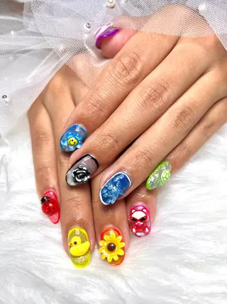 ネイル ⭐️ saki⭐️のネイルデザイン