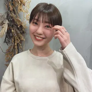 ショート カラー RorriM natsuのヘアスタイル