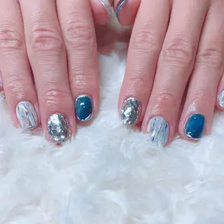 カラー ネイル Cozy_ ilumのネイルデザイン