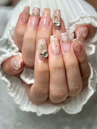 ネイル マルサンカクシカク所属・○△□ 守口市のネイルデザイン