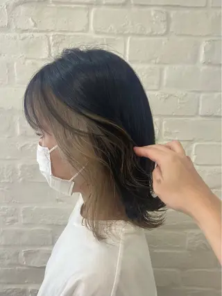 ミディアム 🍂透明感ベージュ カラー🍂森部杏菜のヘアスタイル