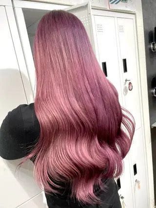 ロング apollo 横浜所属・横浜🦋ハイトーン 🫐シャドウルーツのヘアスタイル