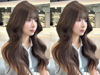 ロング 🎀透明感ブラウ ンshizuka🎀のヘアスタイル