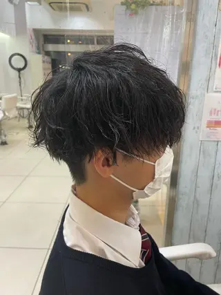 ショート パーマ メンズ 髪質改善× ハイライト溝江のヘアスタイル