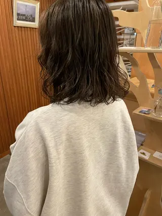 セミロング パーマ ヘアアレンジ 🍊mai🍊 似合わせスタイル🌿のヘアスタイル