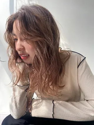 セミロング better hairsalonのヘアスタイル