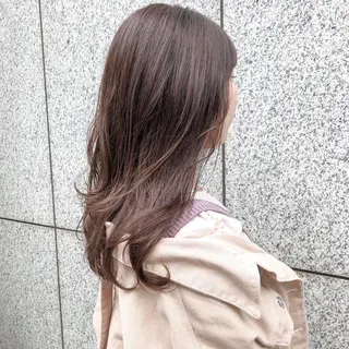 セミロング カラー 尾籠 美幸 （オゴモリ ミユキ）のヘアスタイル