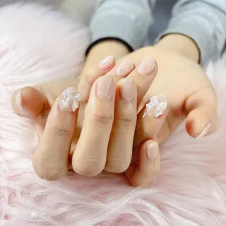 ネイル MignonReve所属・MignonReve 🎀Sayaのネイルデザイン