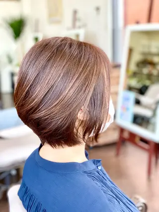 ショート カラー ing's・hair イングス・ヘアーのヘアスタイル