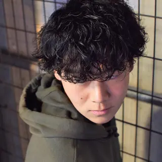 パーマ メンズ 津田 陽向のヘアスタイル