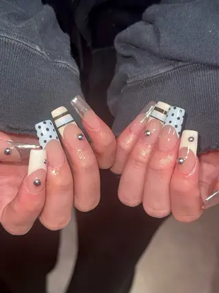 ネイル 🫧HI-KO 🫧のネイルデザイン