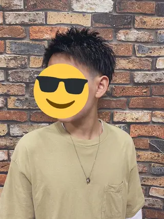 ショート メンズ タカハシ タクミのヘアスタイル