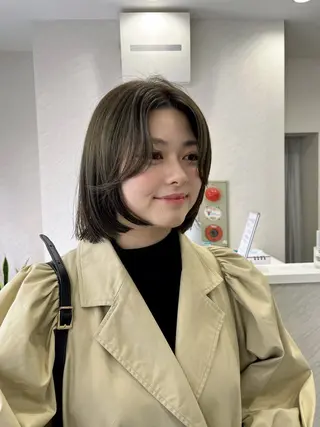 ミディアム カラー CLOVE所属・下石怜子/レイヤー/ 透明感カラーのヘアスタイル