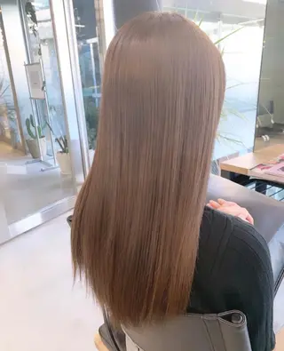 ロング カラー 透明感/オリーブ/ グレージュ/YUKAのヘアスタイル