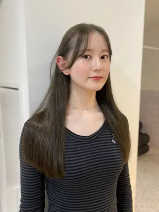 カラー AO所属・RISAKO 艶髪モテヘア🎀府中のヘアスタイル