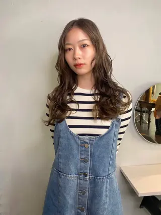 ロング カラー land所属・透明感カラー/レイヤ ー🌙Honokaのヘアスタイル