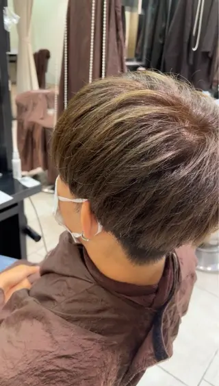 ショート カラー メンズ EARTH大宮宮原店所属・ri kuのヘアスタイル