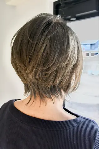 ショート カラー 🔹TOMO🔹 圧倒的経験値🔹のヘアスタイル