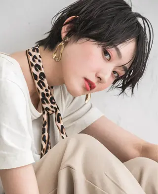 ショート 顔まわり/ボブウルフ 🤍愛唯(めい)のヘアスタイル