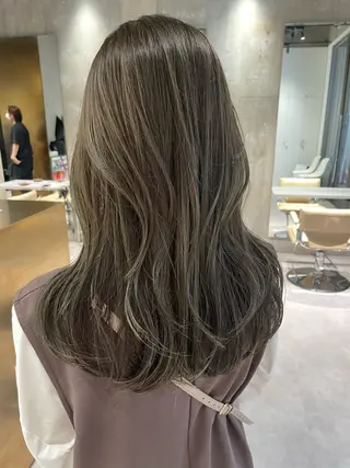 ロング カラー AIKA🤍 カットモデル募集🫧のヘアスタイル