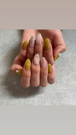 ネイル BONHEUR Annaのネイルデザイン
