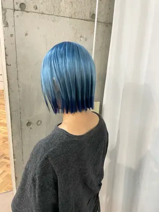 ミディアム 有人/バレイヤージュ /シャドールーツのヘアスタイル