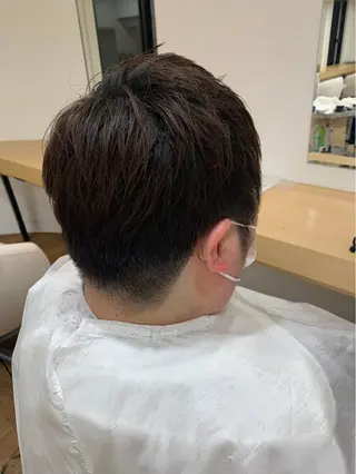 ショート ホワイトハウス芦屋さくら並木店所属・井戸上 颯太のヘアスタイル