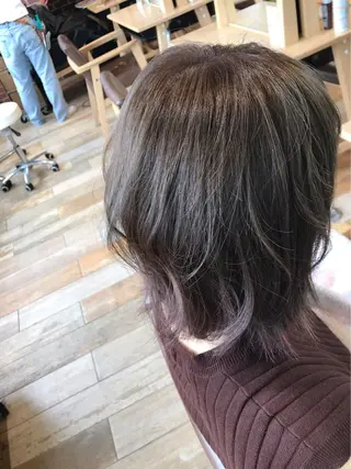 ミディアム カラー パーマ 🐺ウルフ/レイヤー 似合わせ‎🤍沙羅のヘアスタイル