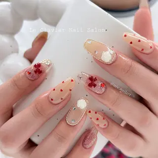 ネイル Le Clavier  Nail Salon所属・佐藤 ゆきのネイルデザイン