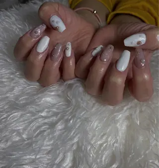 ネイル n o q r m. n a c h iのネイルデザイン