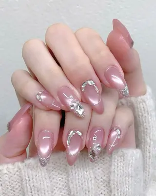 ネイル YK 美学院のネイルデザイン