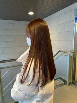 カラー 久永 菫のヘアスタイル